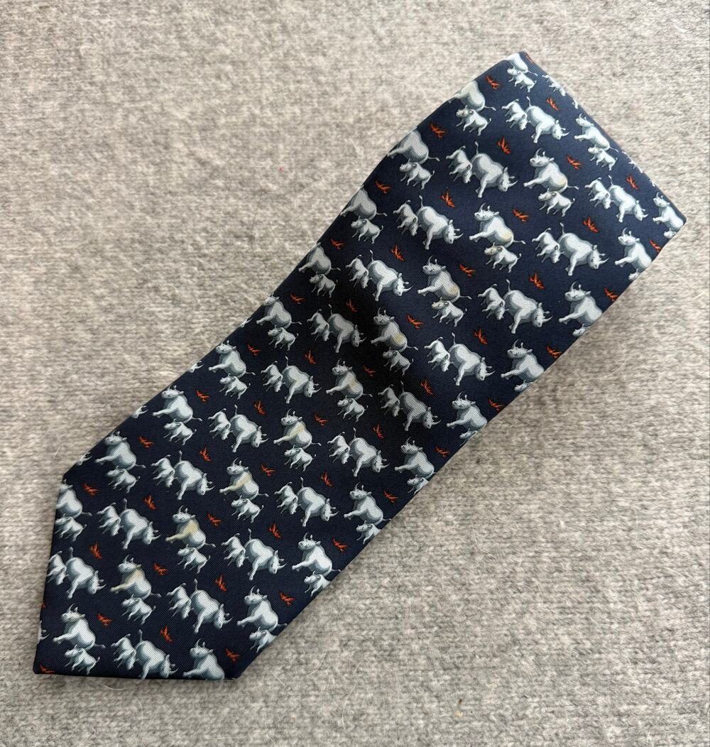 Hunting World New York Vintage 1996 Navy Silk Rhino Print Tie